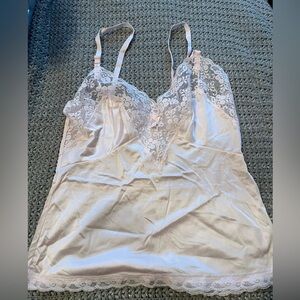 Elegant Lace Trim Satin Chemise vintage baby pink small